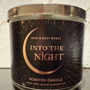 Bath & Body Works Into the Night Candle - Black and Gold